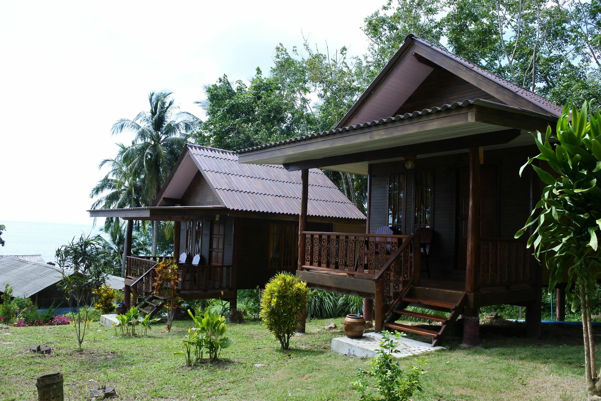 Koh Jum Coral Bay Resort Exterior photo