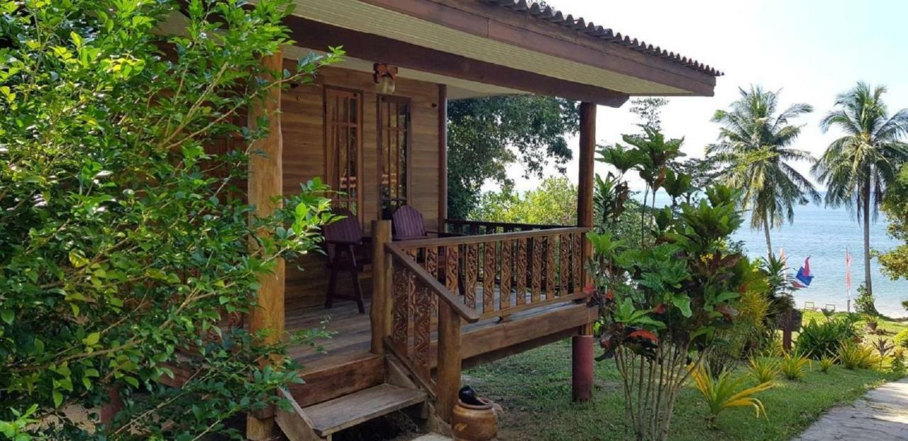 Koh Jum Coral Bay Resort Exterior photo