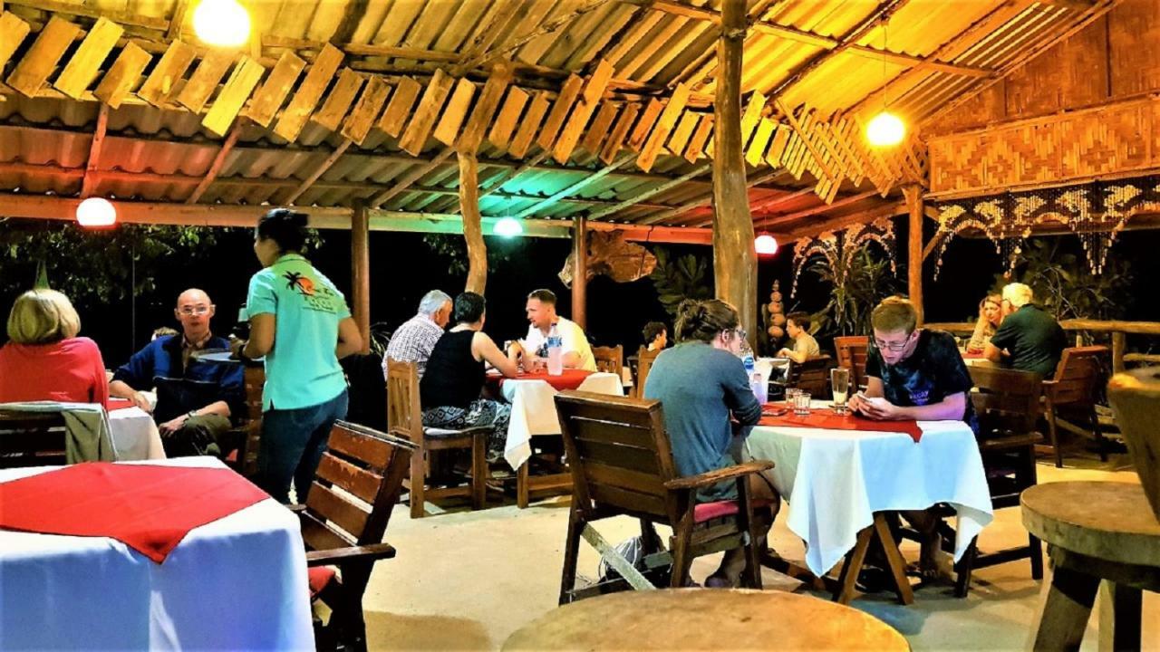 Koh Jum Coral Bay Resort Exterior photo