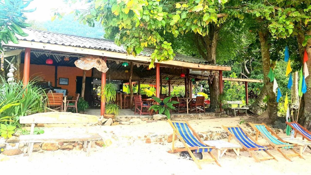 Koh Jum Coral Bay Resort Exterior photo